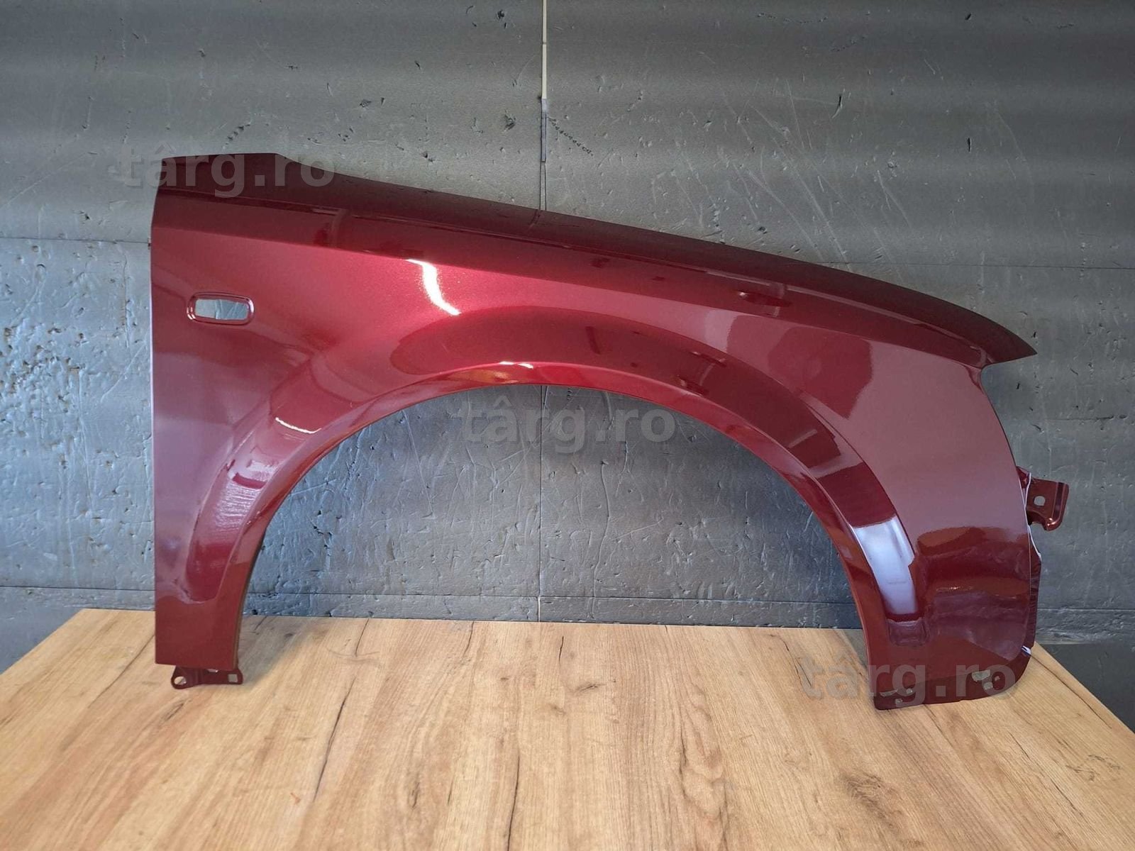 Aripa Fata Dreapta Audi A4 B6 An 2000-2004 (LZ3H (Rosu))