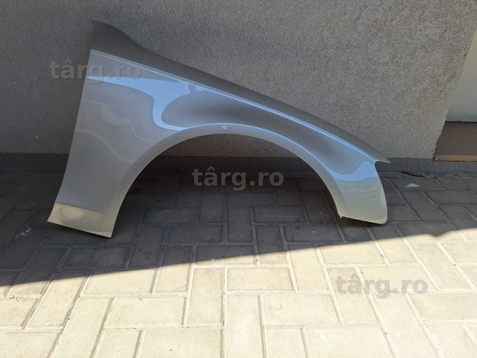 Aripa Fata Dreapta Audi A4 B8 An 2011-2015 Vopsita Auriu