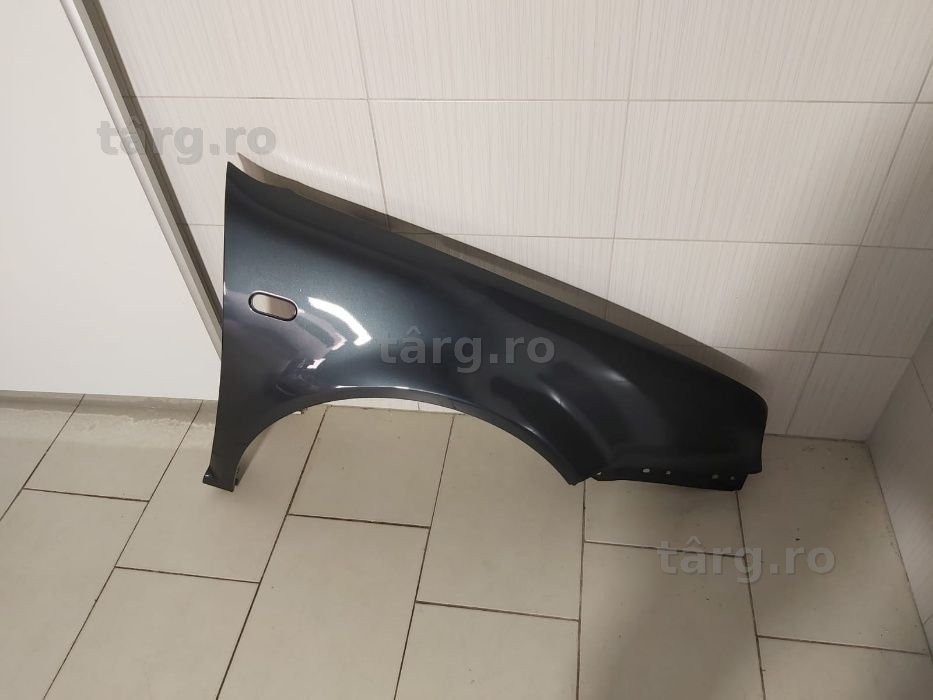 Aripa Fata Dreapta VW Golf 4/IV 1998-2004 (Cod: LC7V (Gri))