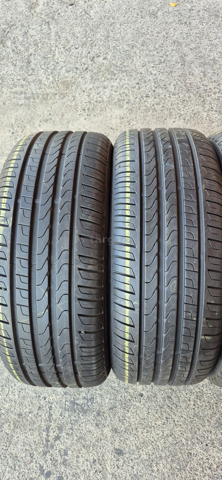 4 anvelope vara Pirelli 215/45/18.Pretul este pe bucata. 2