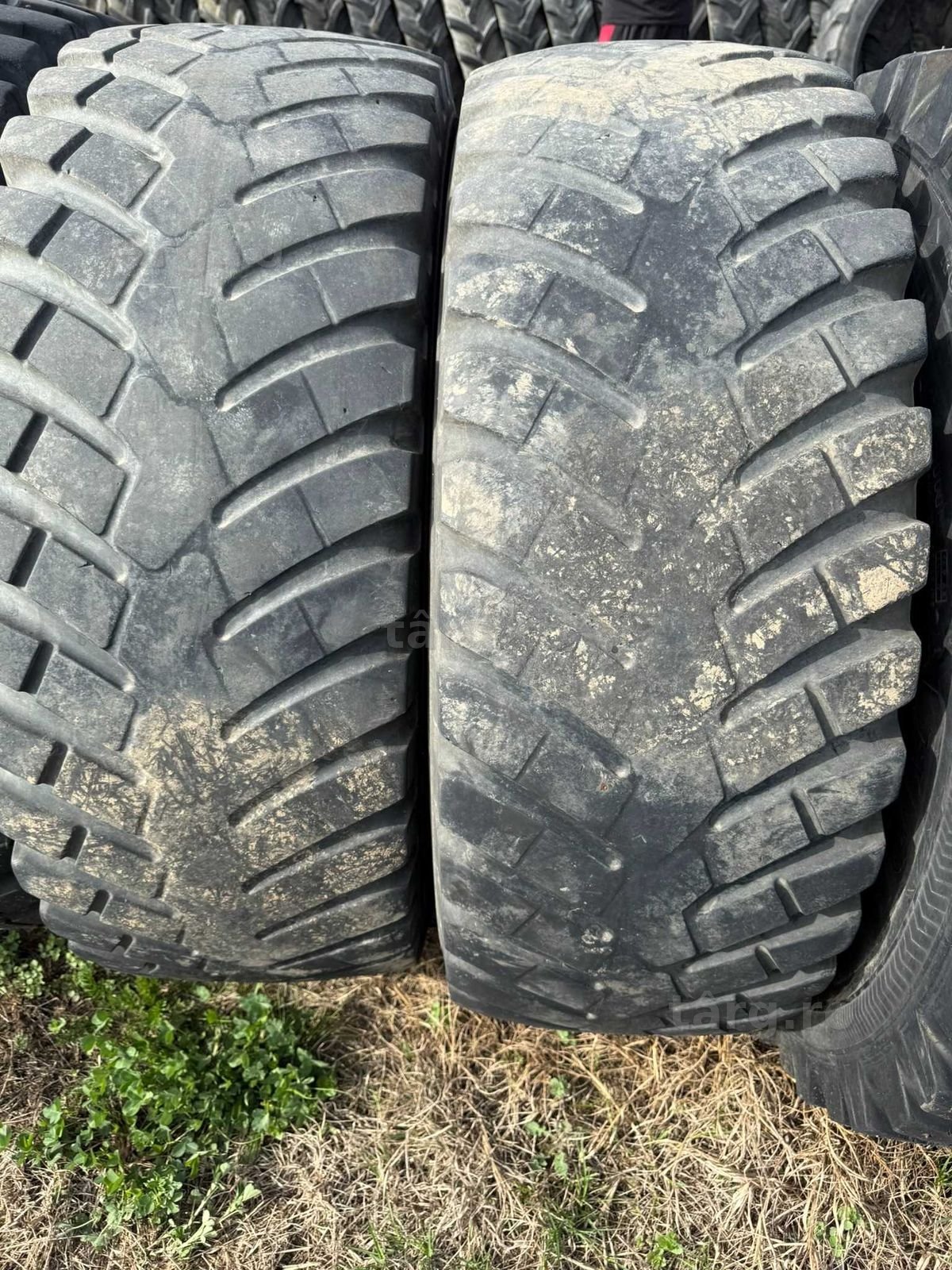 Anvelope 400.80 R24 BKT