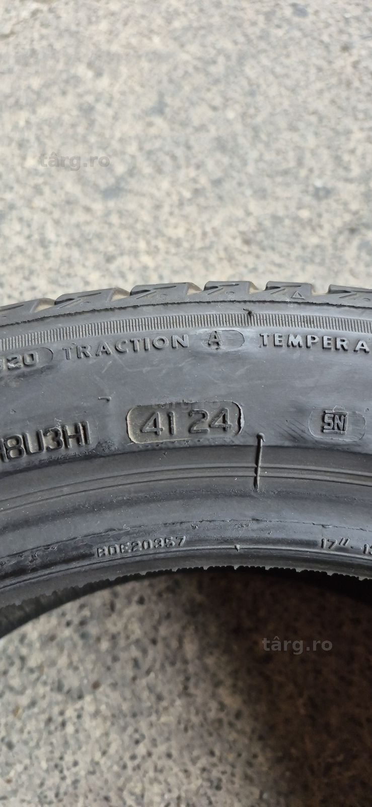 4 anvelope vara Bridgestone 225/45/17.Pretul este pe bucata. 7