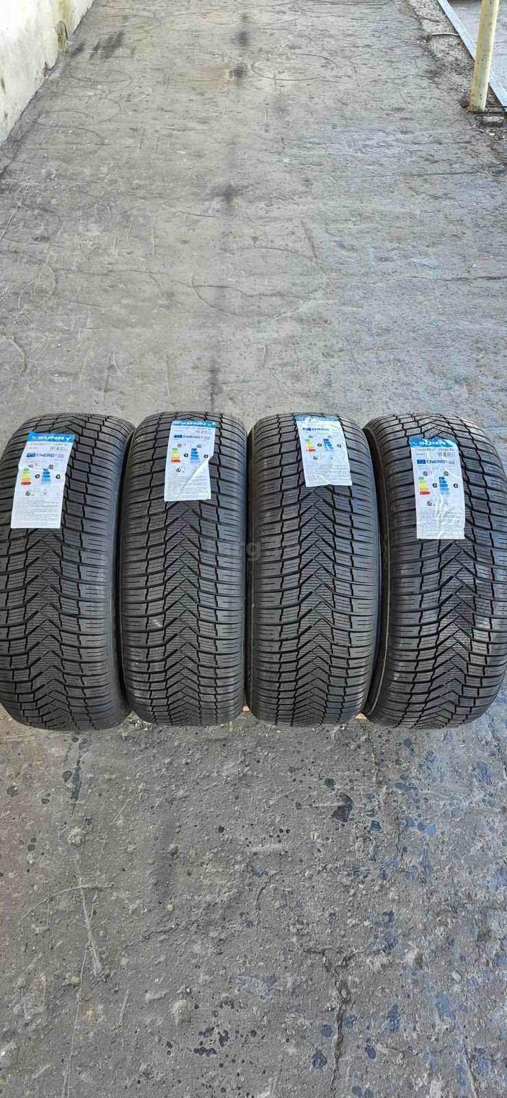 4 anvelope M+S noi Sunny 235/55/17,dot 2024.Pretul este pe bucata.