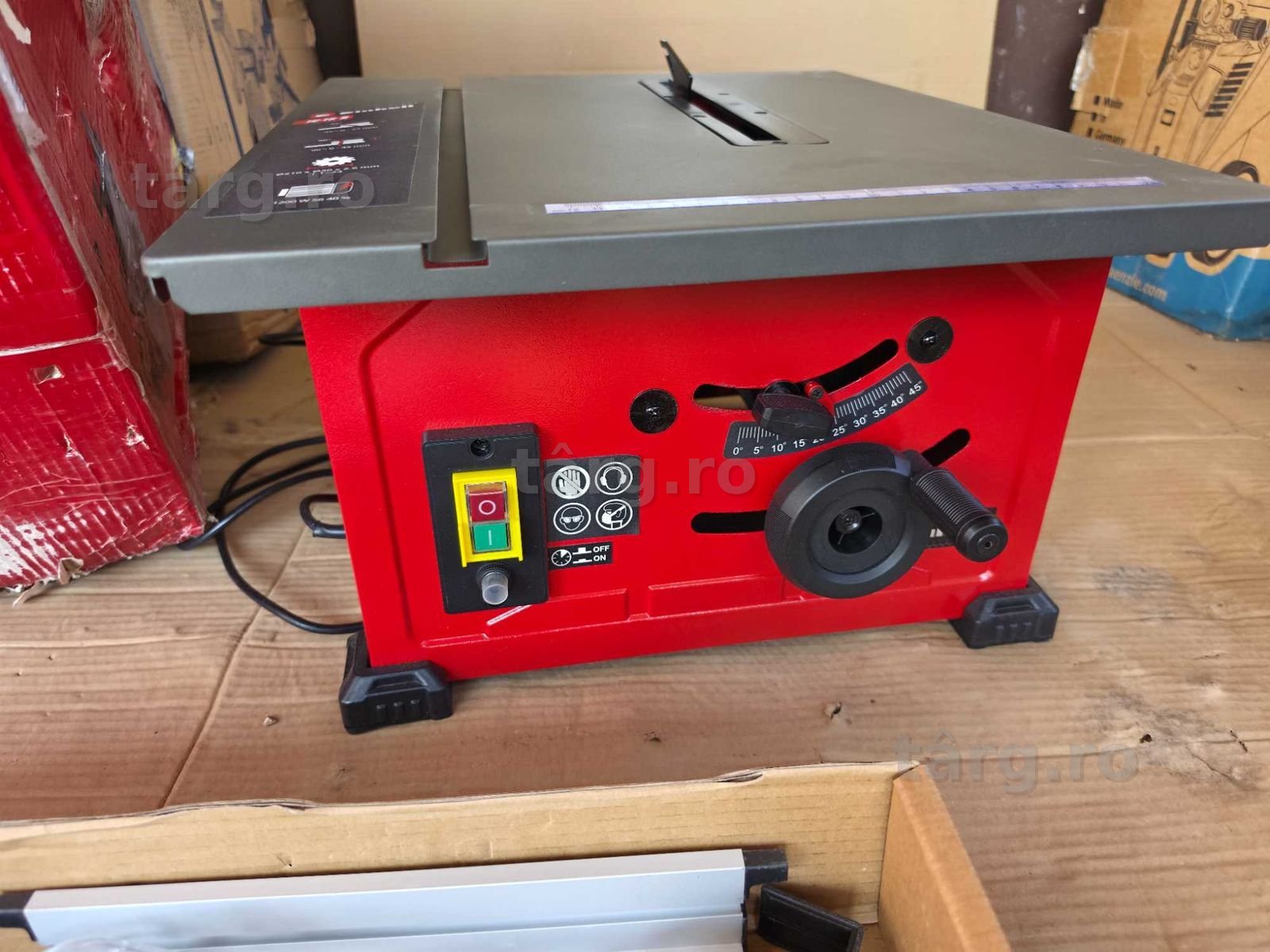 Fierastrau de masa Einhell / Circular TC-TS 8, 1200 wati, inaltime de taiere de 45 mm