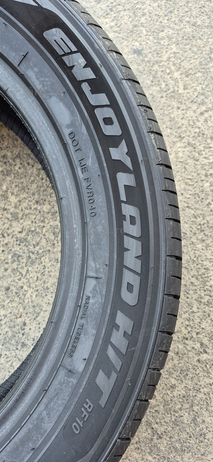 4 anvelope vara noi Rotalla 215/60/18,dot 2025 Pretul este pe bucata. 5