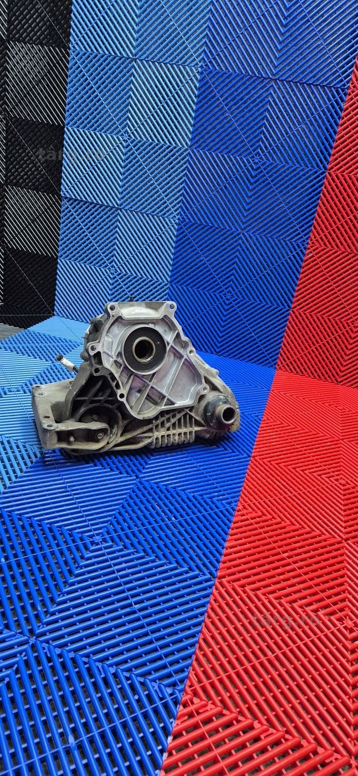 Cutie transfer bmw x3 f25 x4 f25  2.0d N47 184cp Euro 5 2013 automat