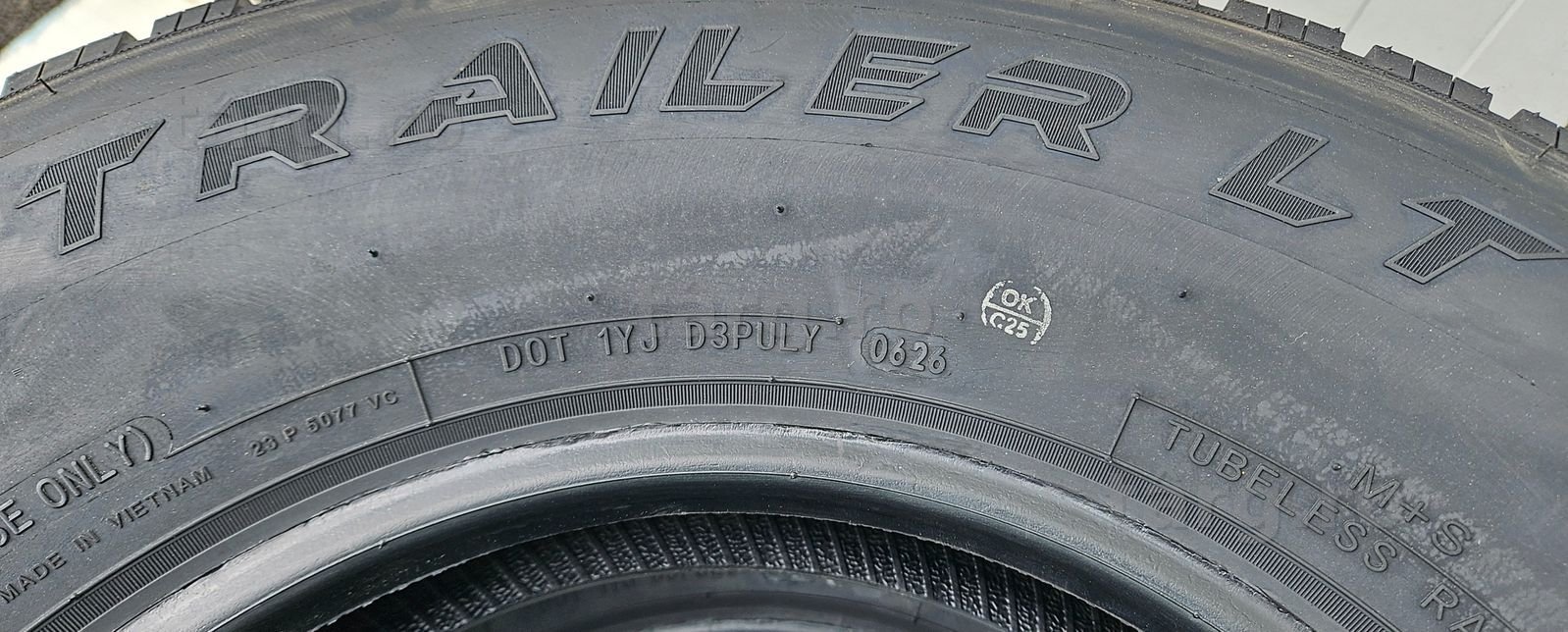 195 R14C (195/80R14C) ROVELO 106/102R 8PR Anvelope remorca M+S 3
