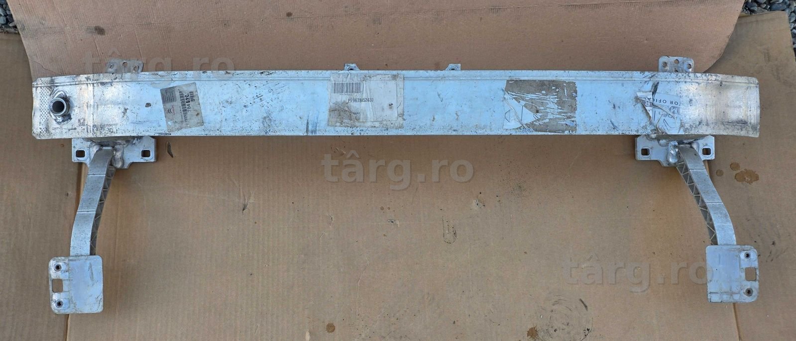 Armatura bara fata Peugeot 2008 an 2014 2015 / 2016 2017