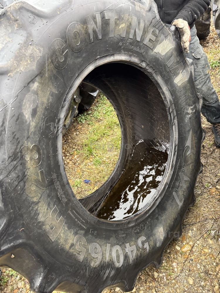 540/65r28 mitas 4