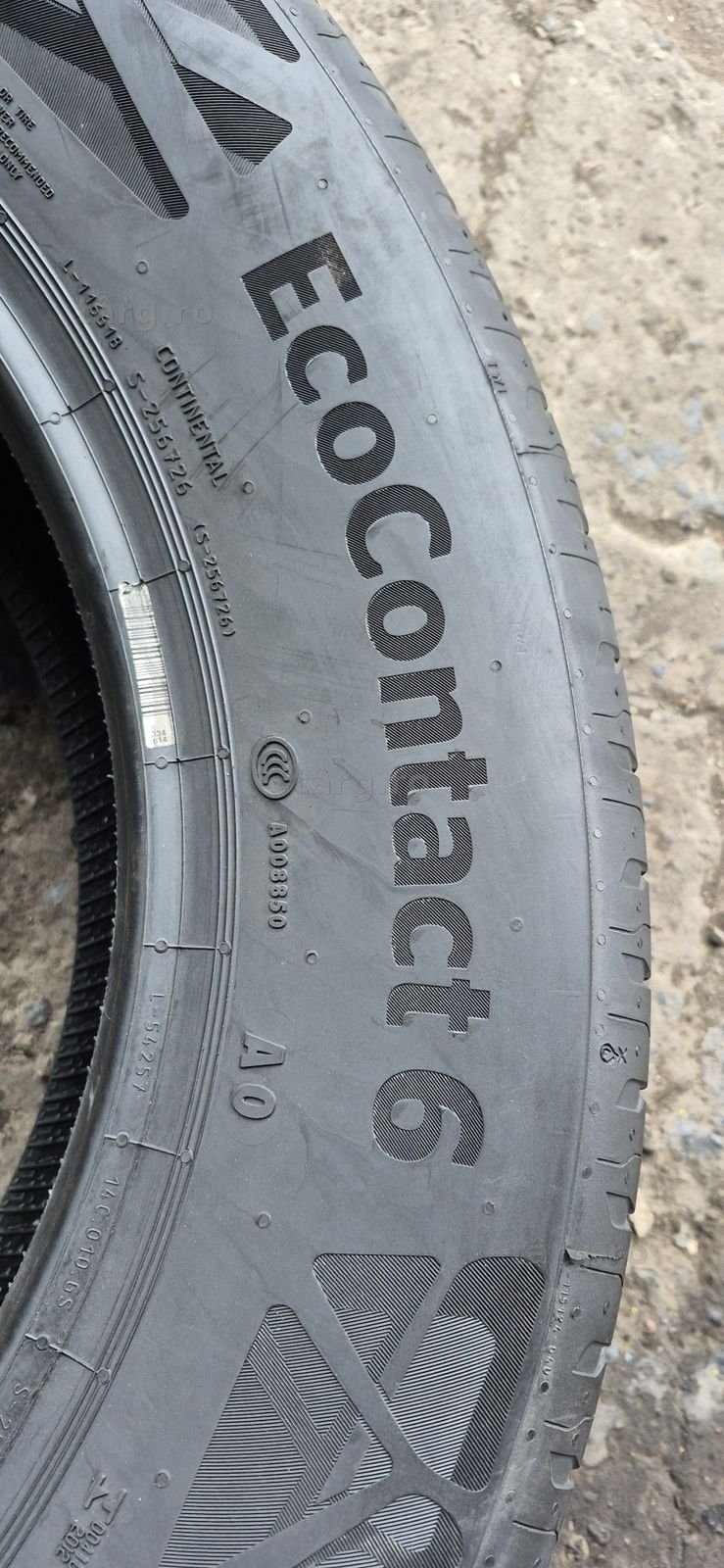 4 anvelope vara ca noi Continental 215/65/17.Pret/bucata. 5