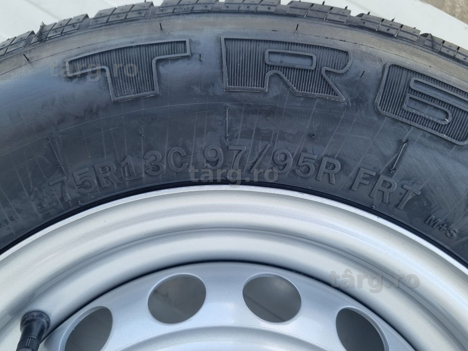 Roata 175 R13C, 97R, Anvelopa Security pe Janta 5Jx13 în 5 prezoane 3