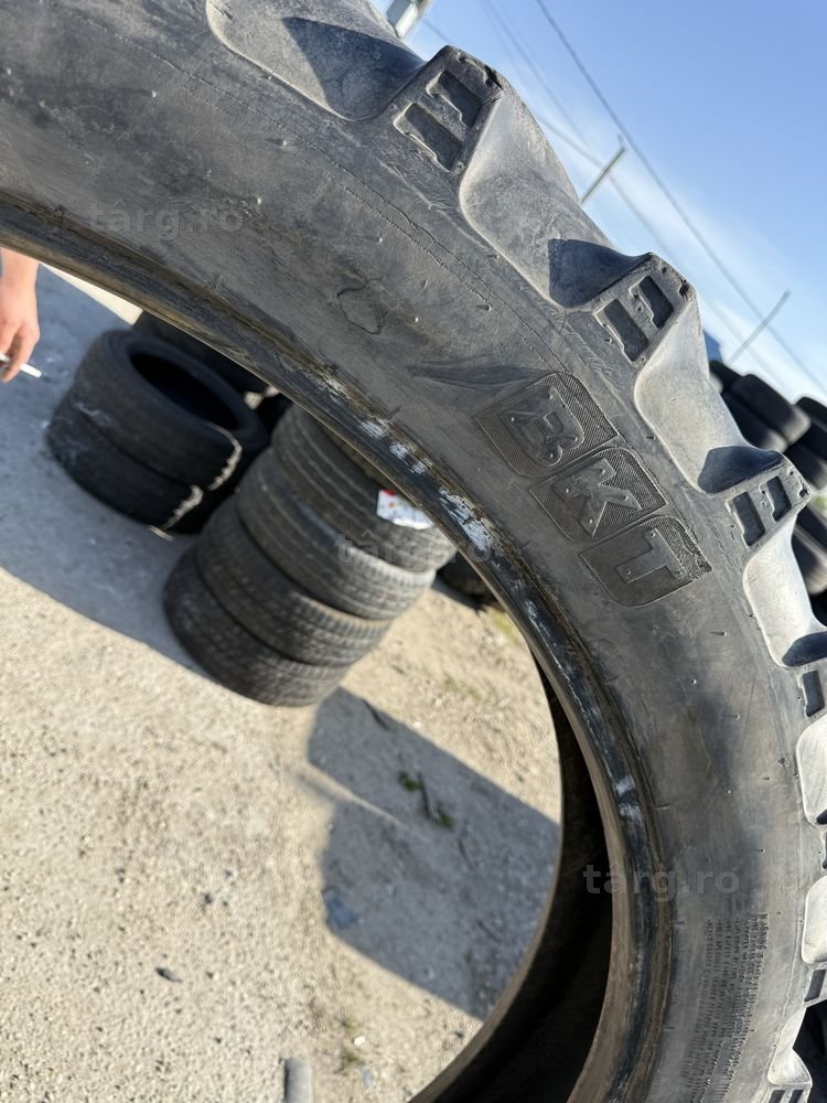 230/95r44 bkt tractor 3