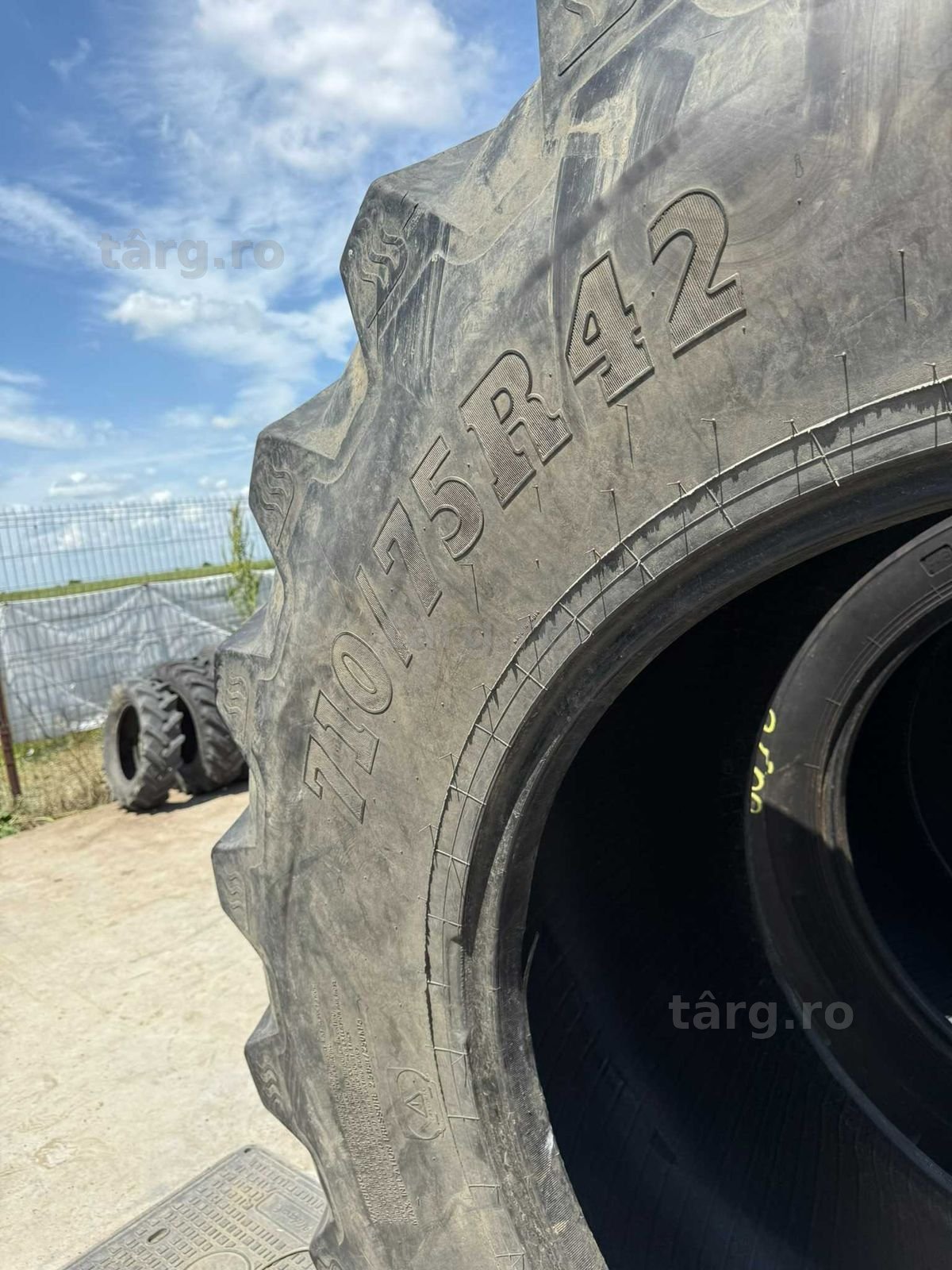 Cauciuc  de tractor 710.75 R42 2
