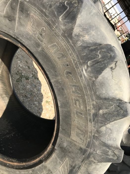 600/60r28 michelin 3