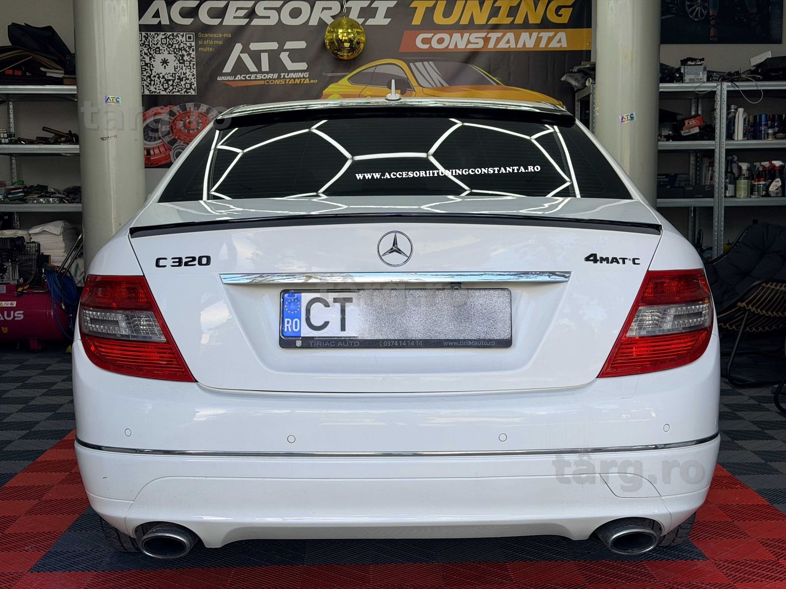 Eleron Portbagaj - Mercedes C Class W204 Amg Style Negru Lucios