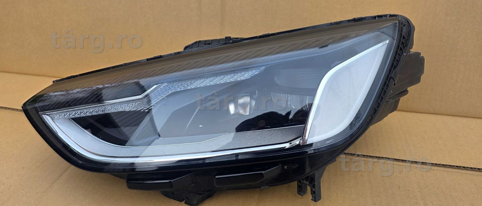 Far stanga LED Audi A4 B9 8W Facelift 2020 2021 / 2022 2023