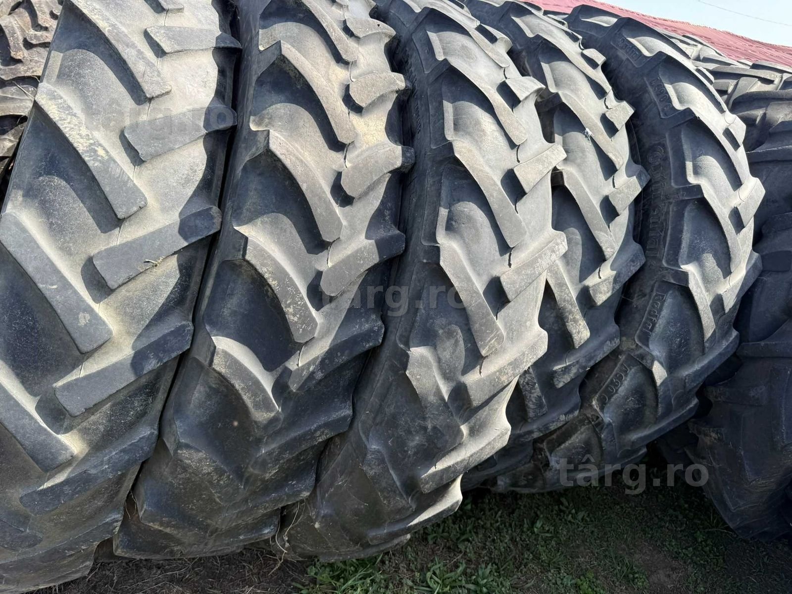 Anvelope 300/95 R42