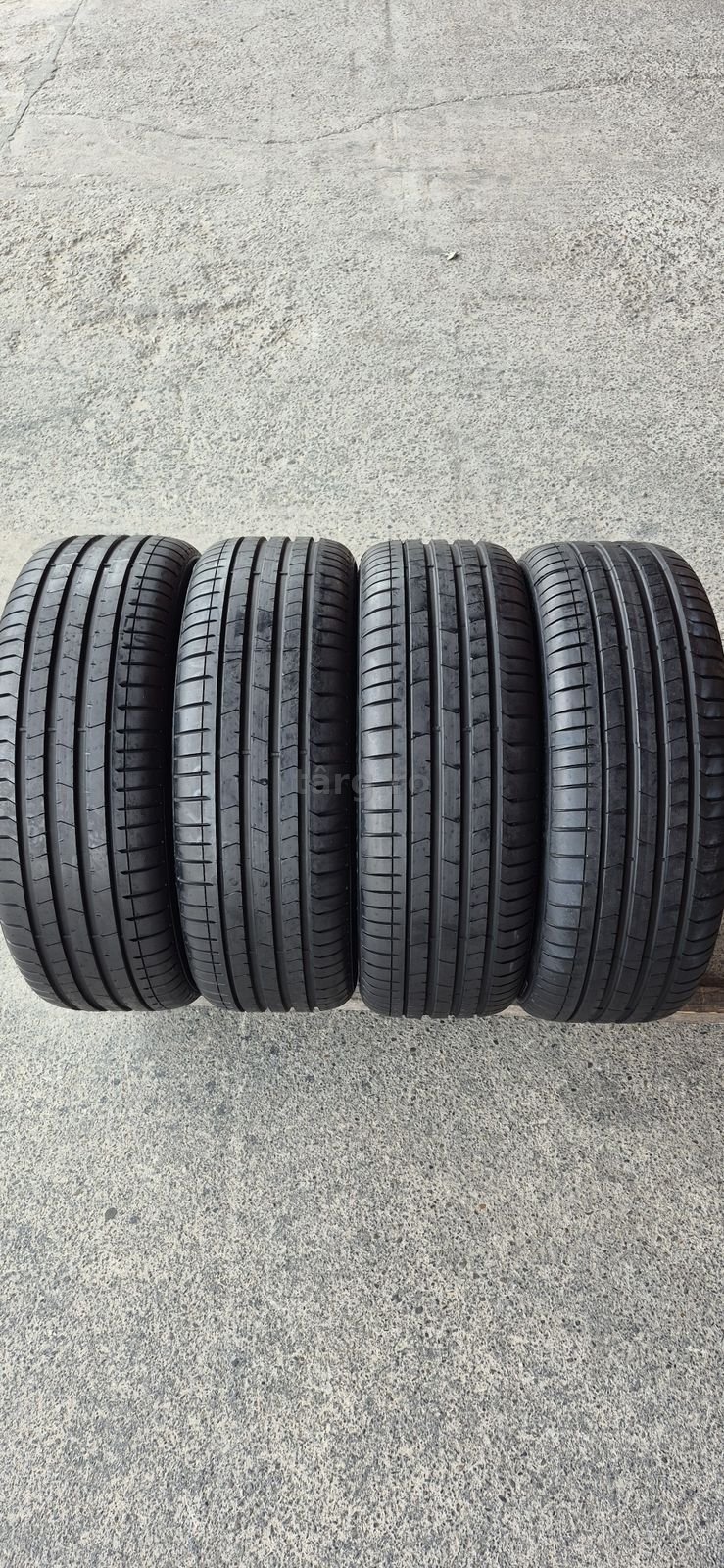 4 anvelope vara runflat noi Pirelli 225/40/20,dot 2024.Pretul este pe bucata.
