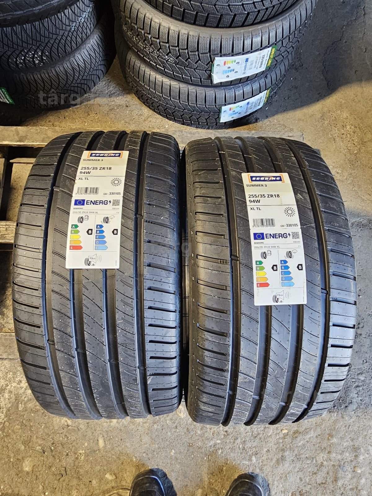 2 anvelope vara noi 255 35 18 Sebring 2026