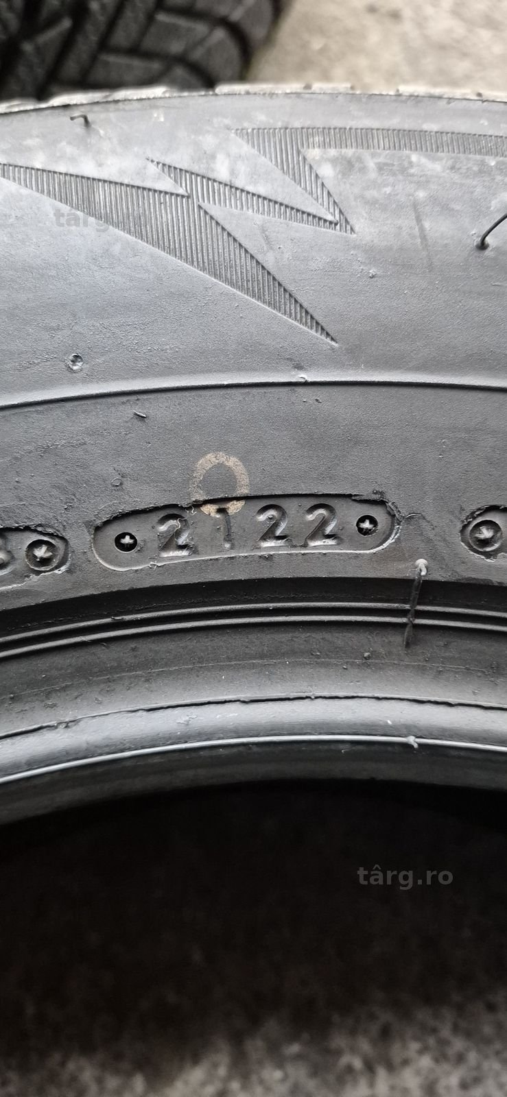 4 anvelope iarna Bridgestone 265/60/18,dot 2022.Pretul este pe bucata. 7