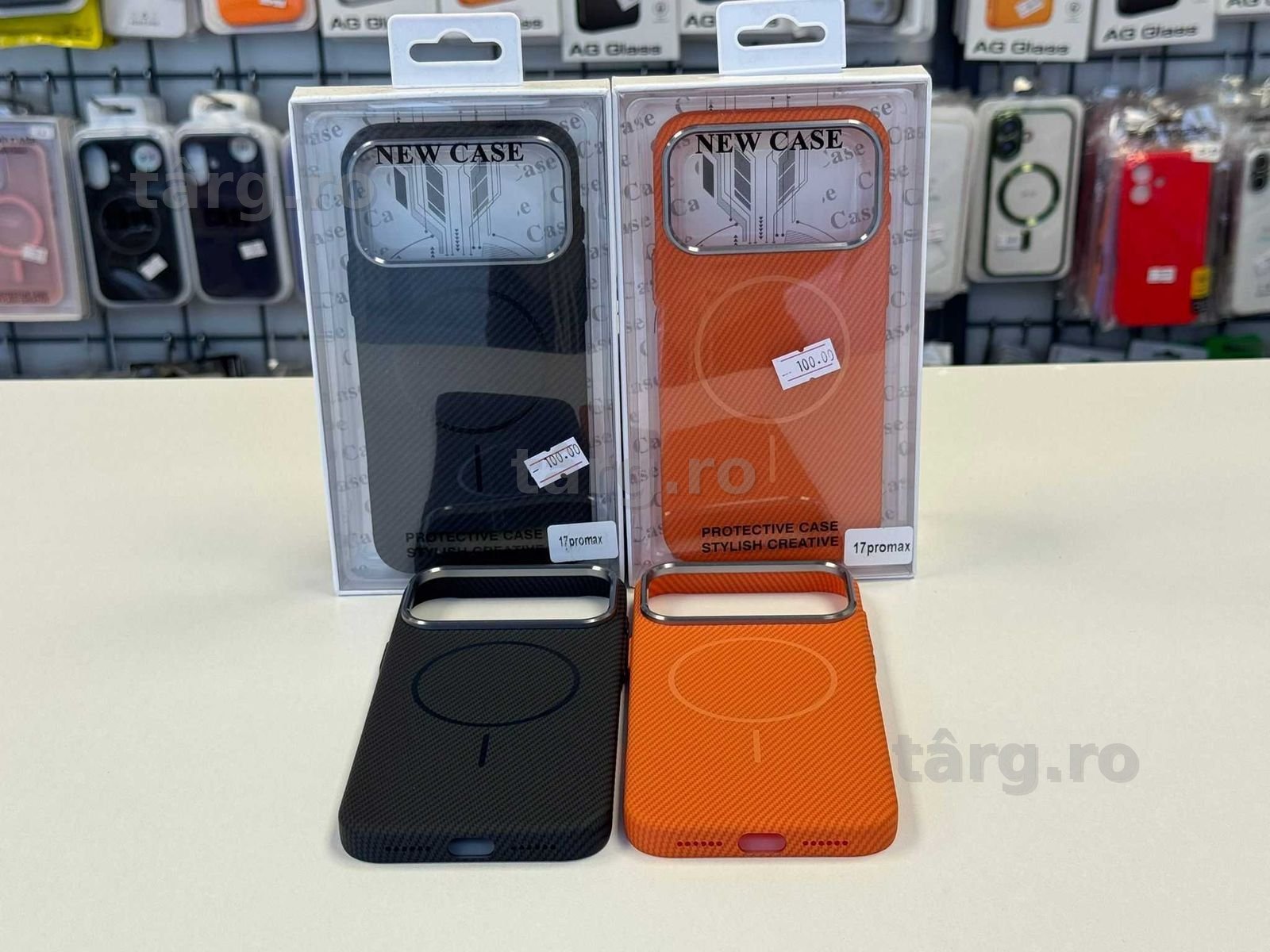 Husa Insertie Carbon, folie, cablu, incarcator iPhone 17 Pro Max 2