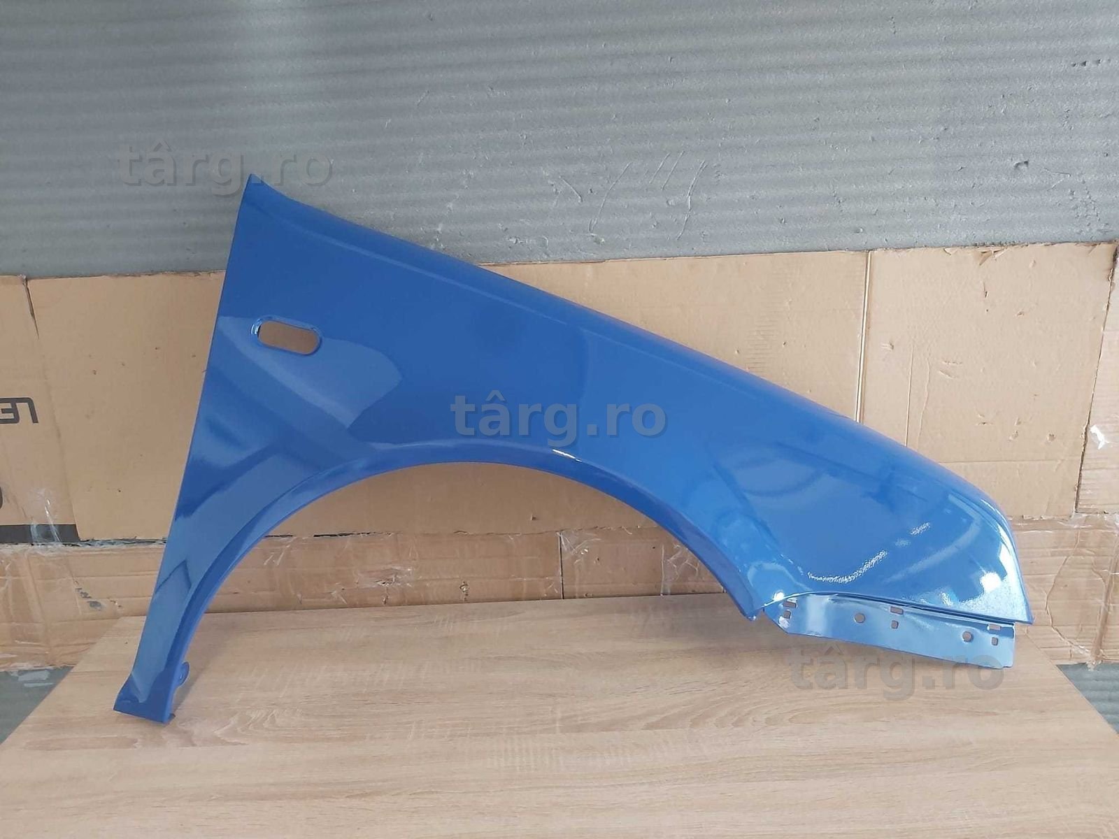 Aripa Fata Dreapta VW Golf 4/IV 1998-2004 Vopsita Albastru