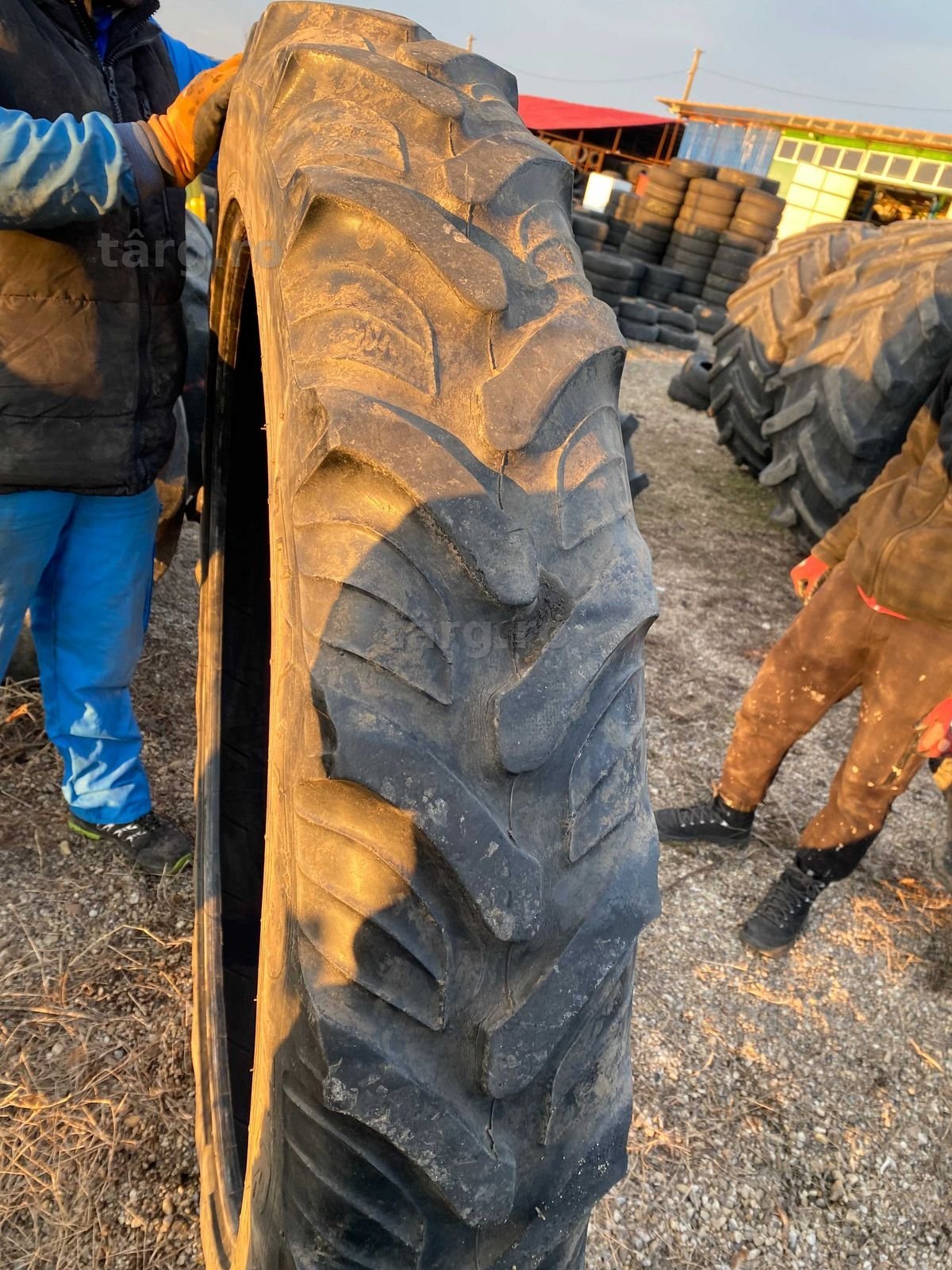 Anvelope sh 9.5 R44 Taurrus 5