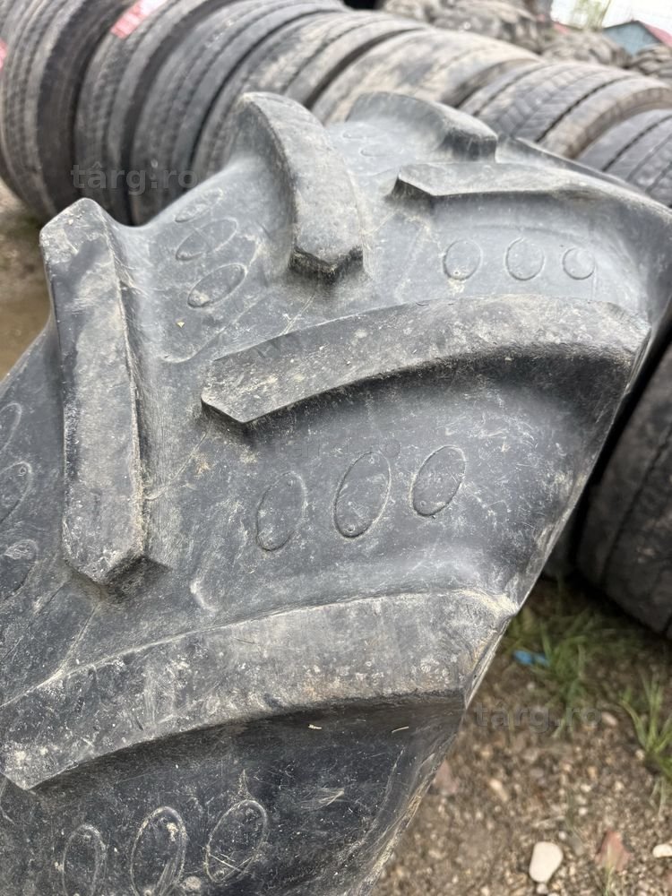 320/70r20 bkt tractor 3