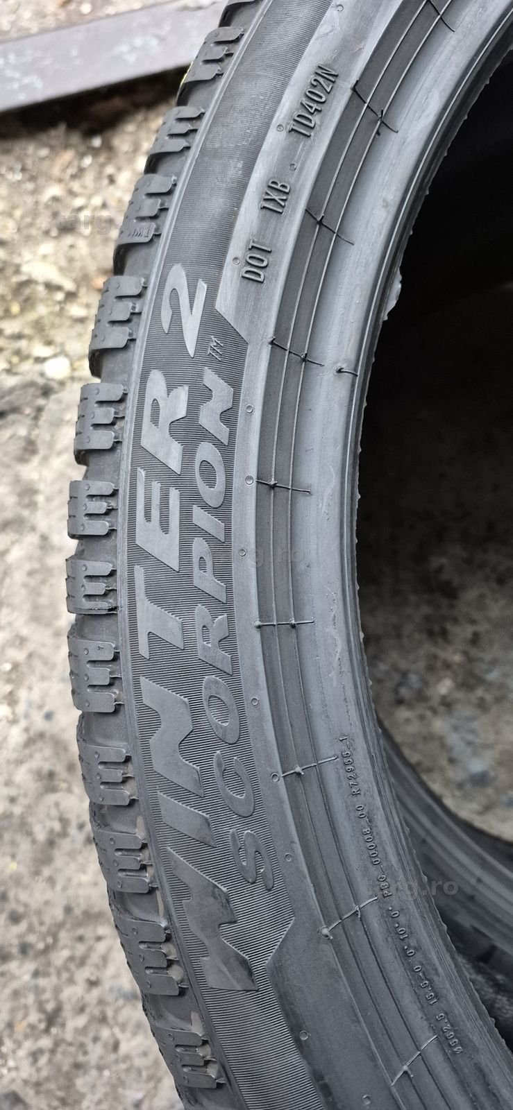 4 anvelope iarna ca noi Pirelli 285/35/22,dot 2023.Pret/bucata. 5
