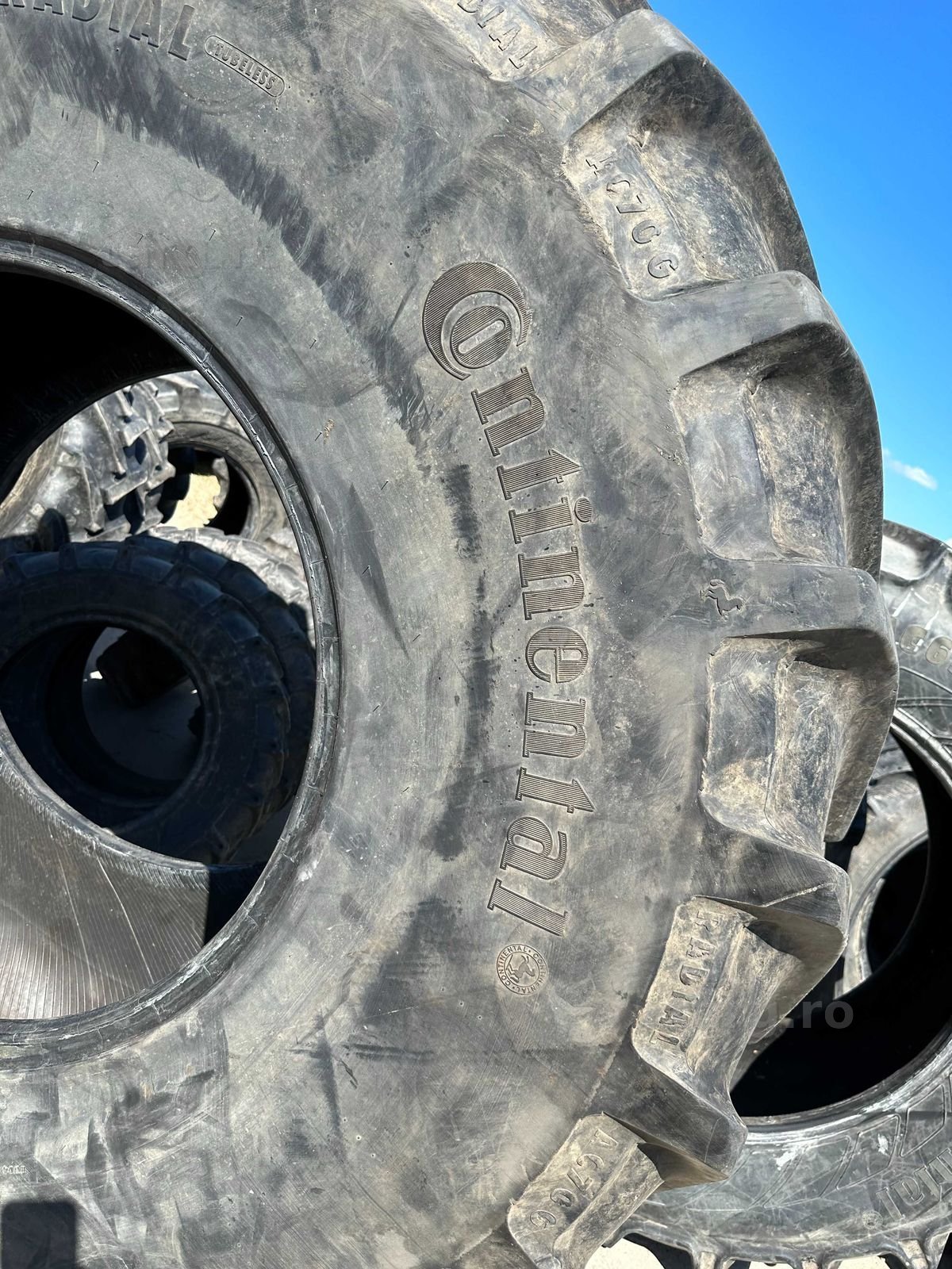 Anvelopa 680/85 R32 3