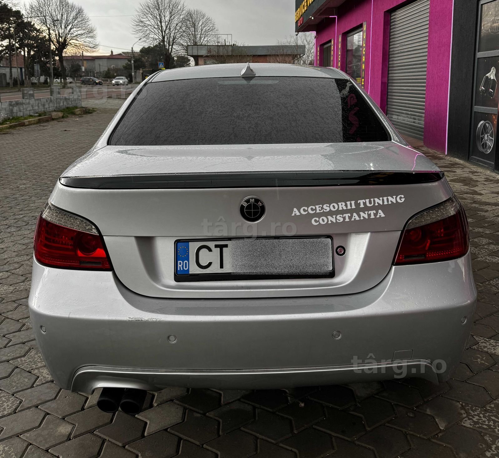 Eleron Portbagaj - BMW E60 Model M5 Negru Lucios
