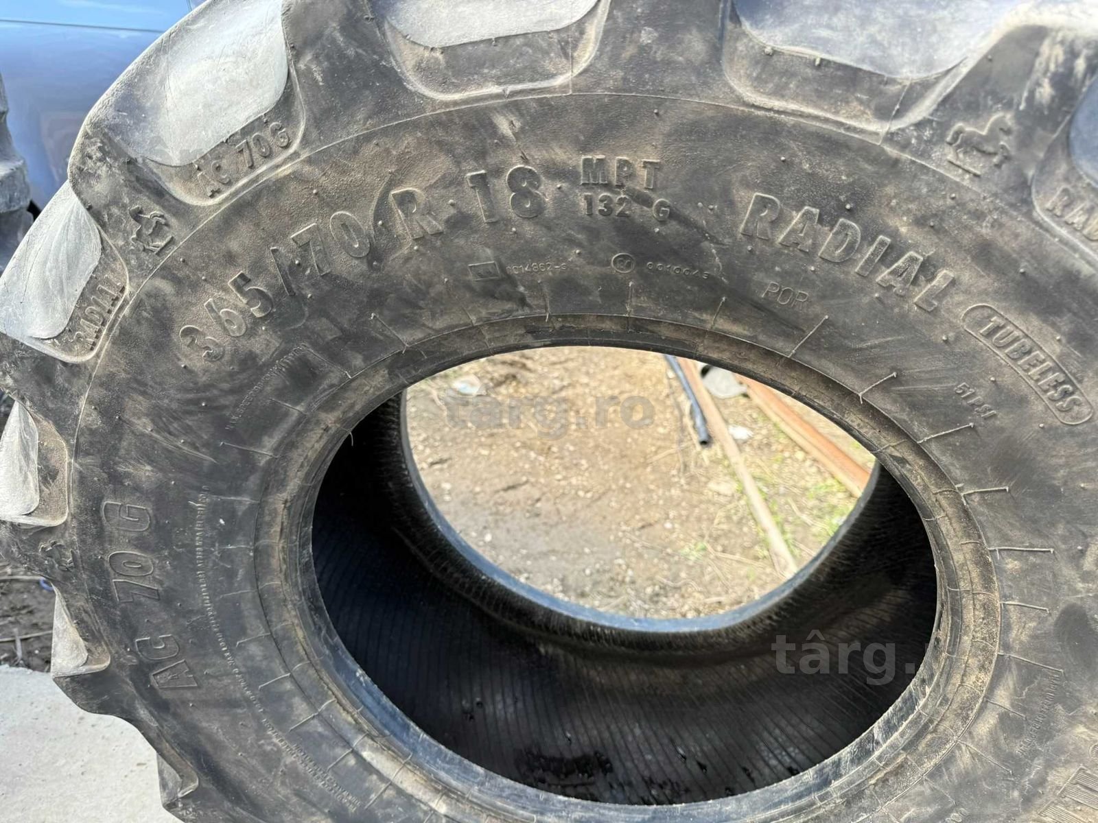 Cauciuc 365/70 R18 2