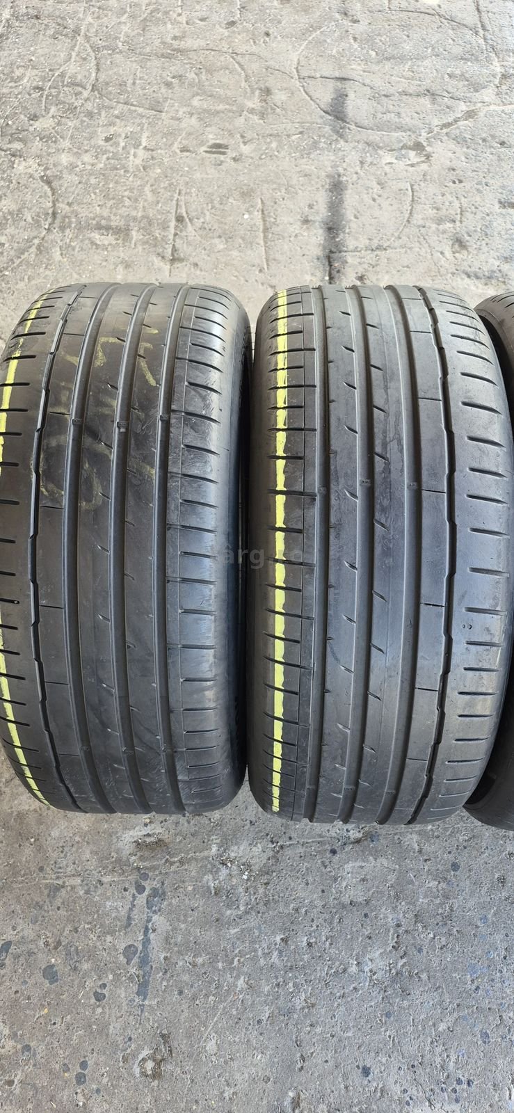4 anvelope vara Hankook 255/45/19,dot 2022.Pretul este pe bucata. 2