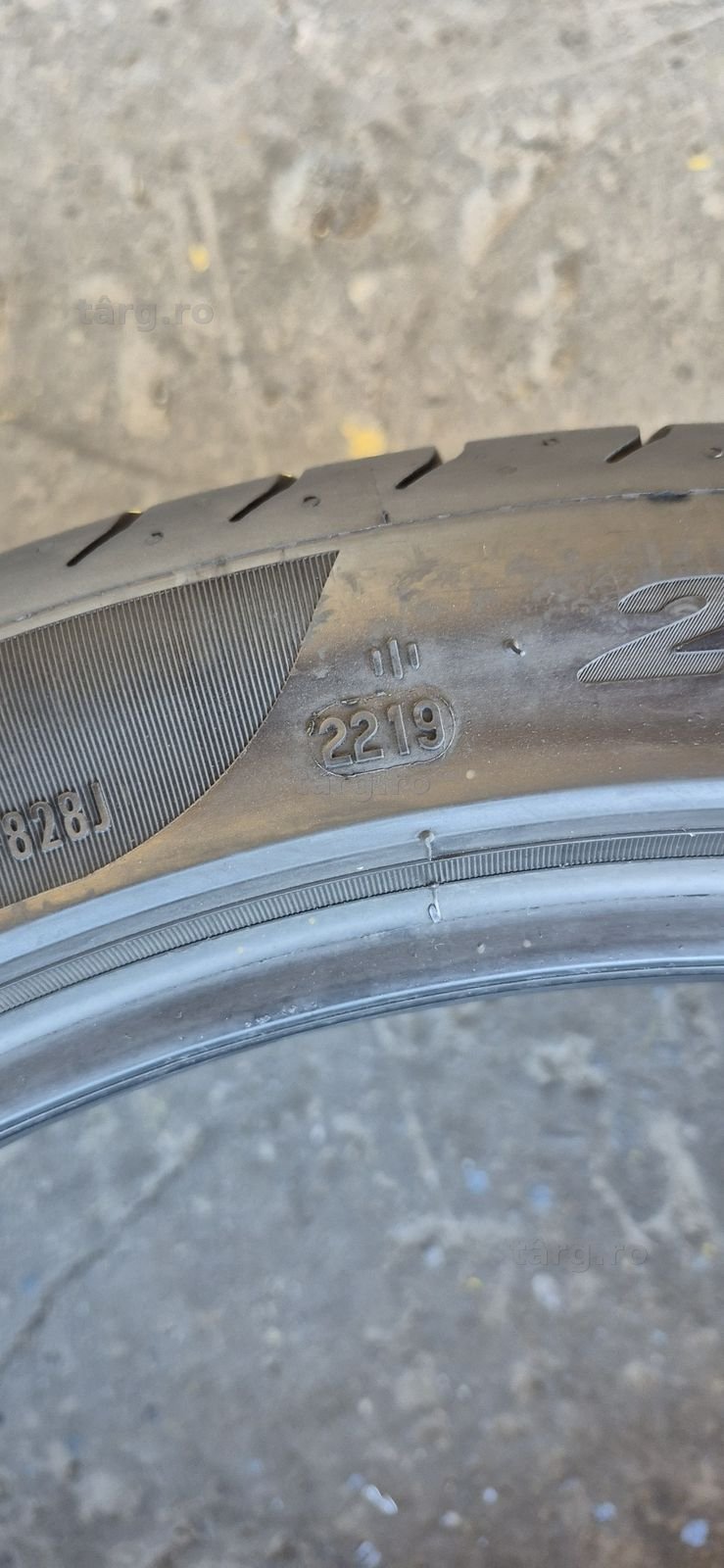2 anvelope vara Pirelli 285/35/20.Pretul este pe bucata. 6