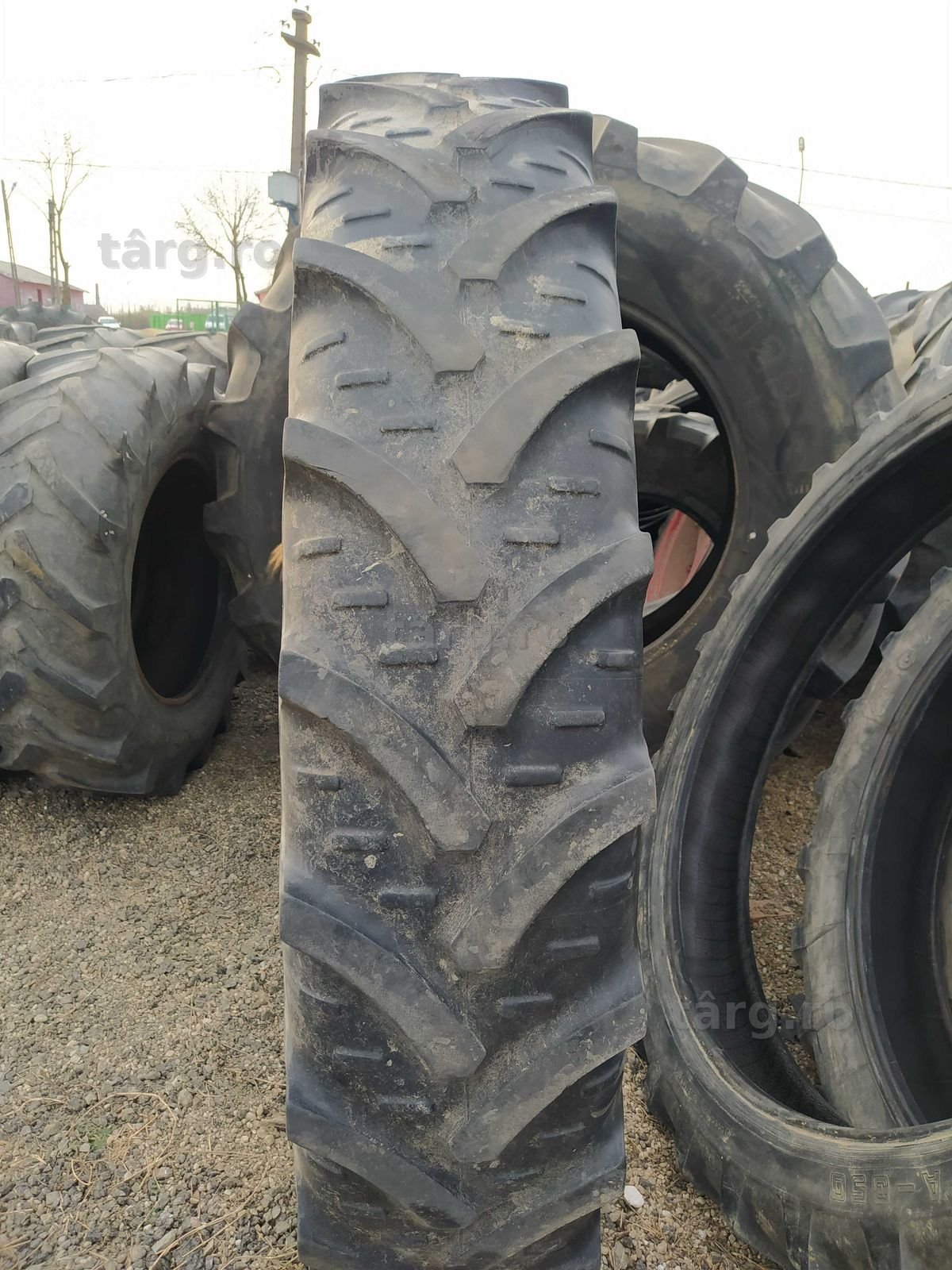 Anvelpe 12.4 R46 Kleber 4