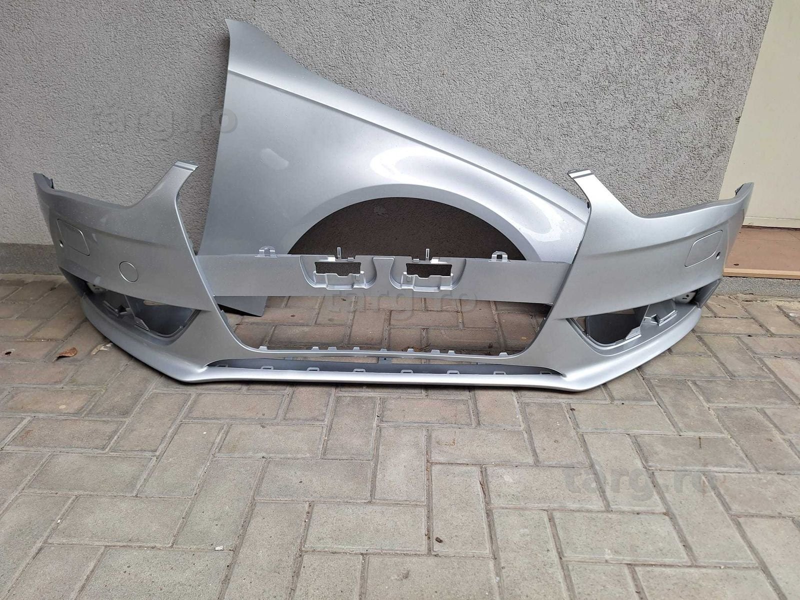 Bara & Aripa Fata Dreapta Audi A4 B8.5 2011-2015 Vopsita Gri Deschis