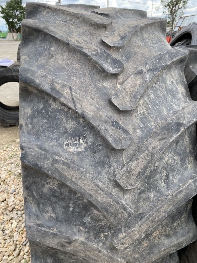 600/65r30