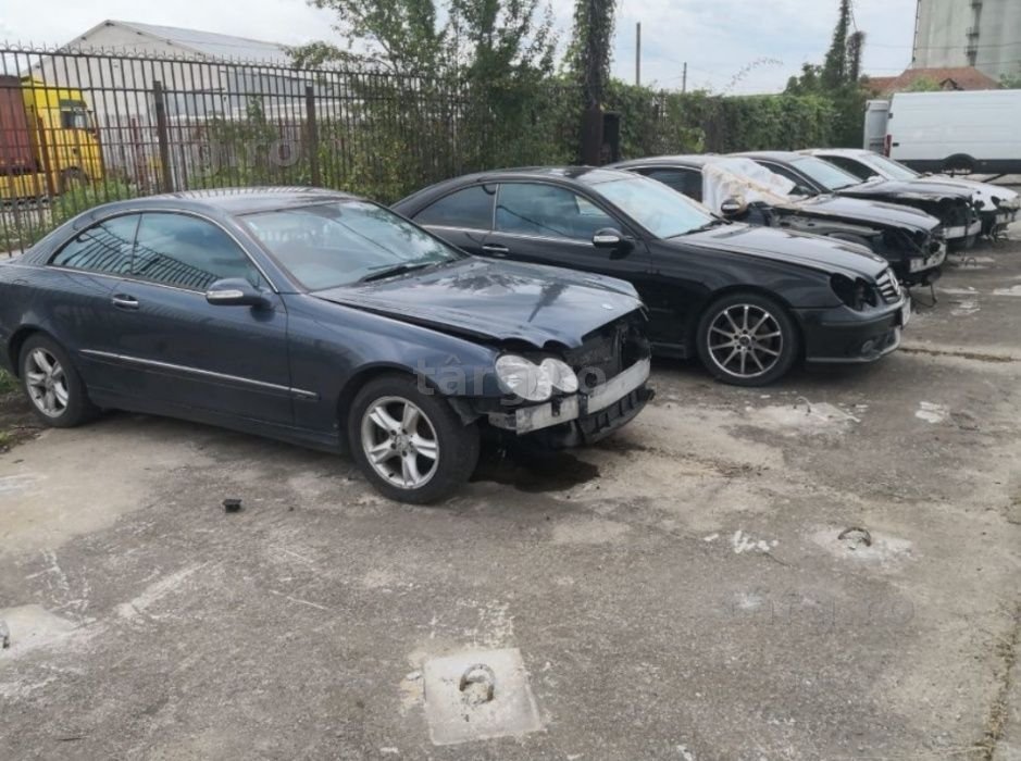 Dezmembrez mercedes clk 209 220cdi 270cdi 3.0v6