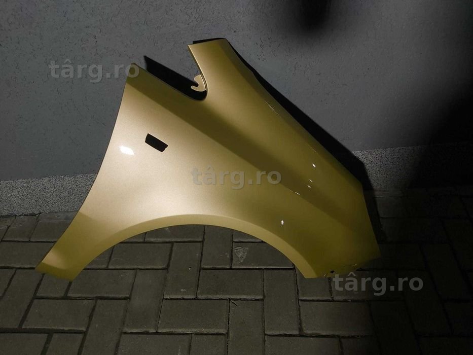Aripa Fata Dreapta Opel Corsa D 2006-2015 Vopsita Auriu