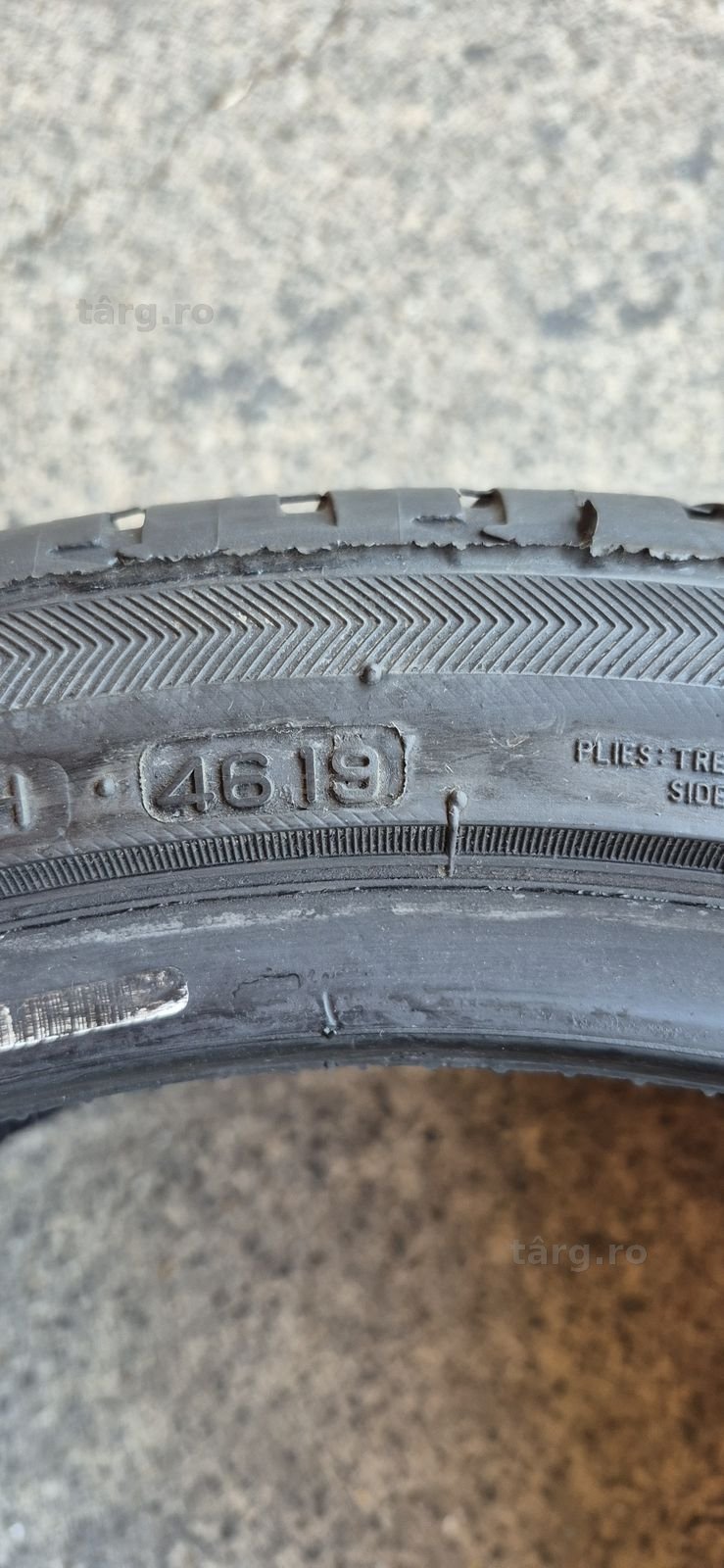 4 anvelope vara Bridgestone,fata 225/40/18,spate 255/35/18.Pretul este pe bucata. 7