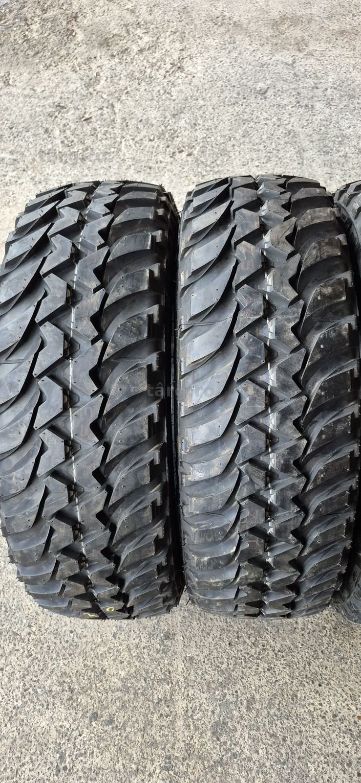 4 anvelope ofroad M+S noi Bridgestone 245/70/17.Pretul este pe bucata. 2