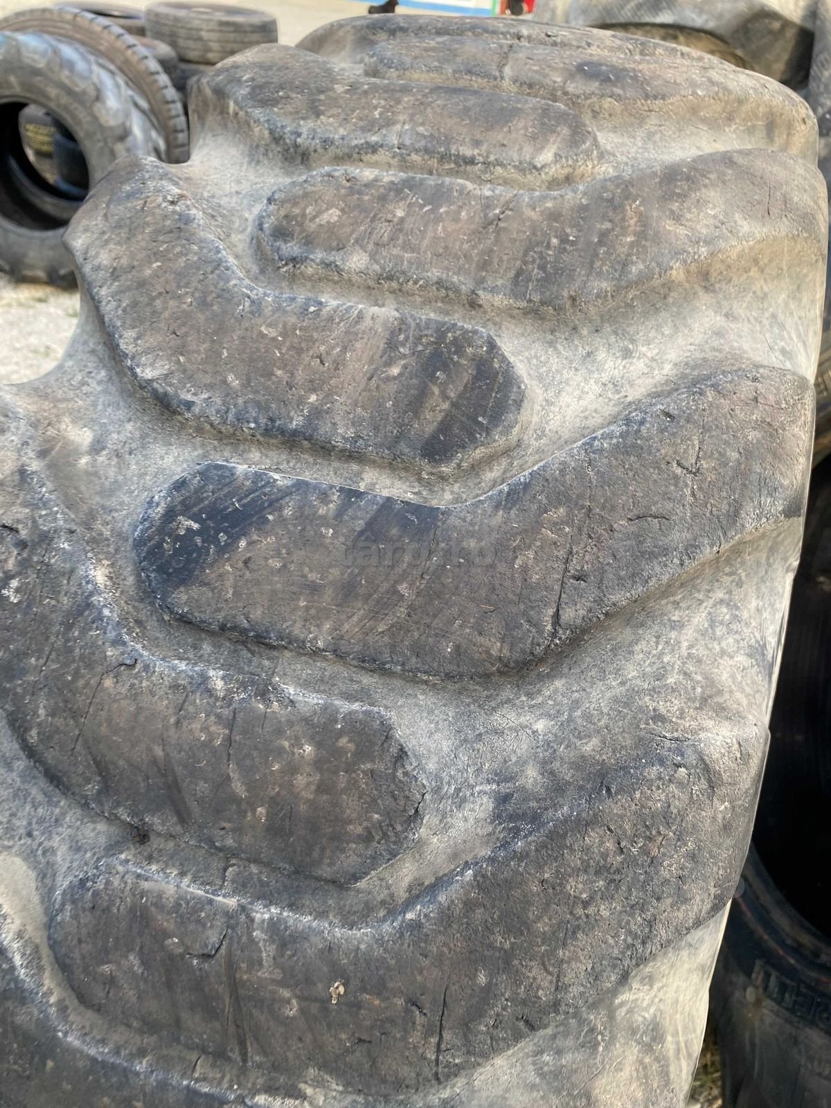 Anvelopa sh 17.5 R25 Goodyear 4