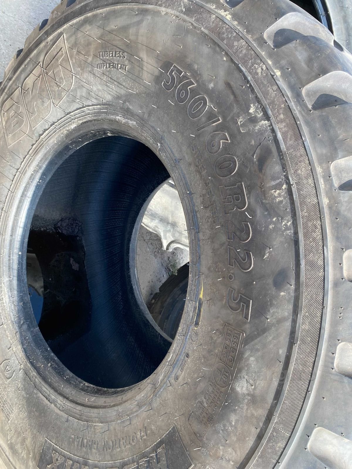 Anvelopa 560.60 R22.5 2