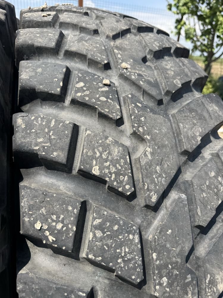 400/80r28 nokian 3
