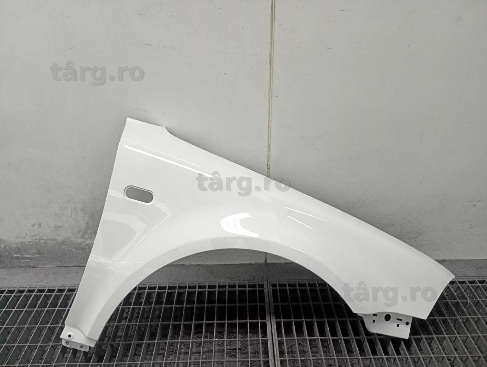 Aripa Fata Dreapta VW Passat B5.5 An 2000-2004 (LB9A (Alb))