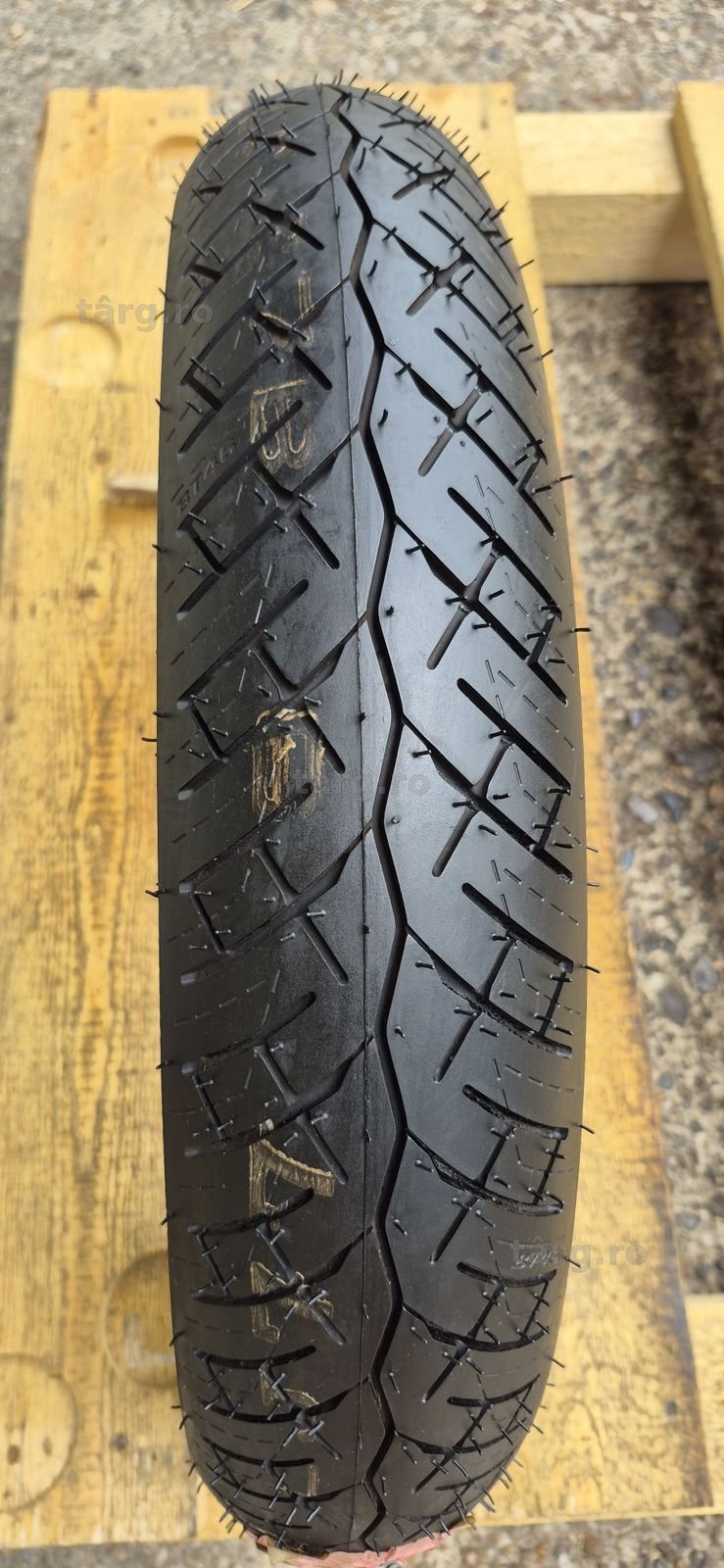 O anvelopa moto fata noua Bridgestone 100/90-16M/C,dot 2020. 2