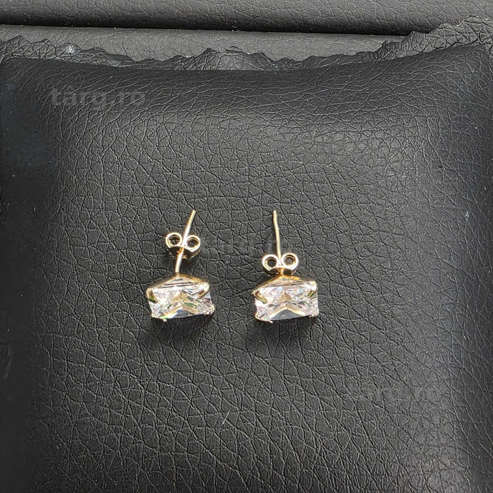 Cercei Aur 14K - 2.18 grame / 890 lei ( B33735.2 / Ag28 Doi Baieti )