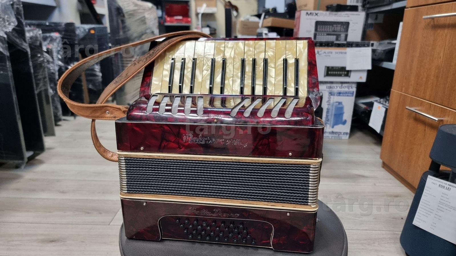 Amanet F28: Acordeon MelterKlang Bella Donna 32 Basi