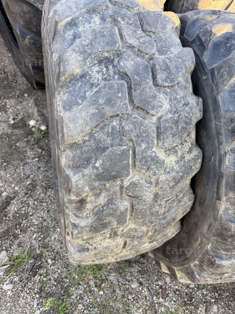 365/70r18 remorca sau buldo 2