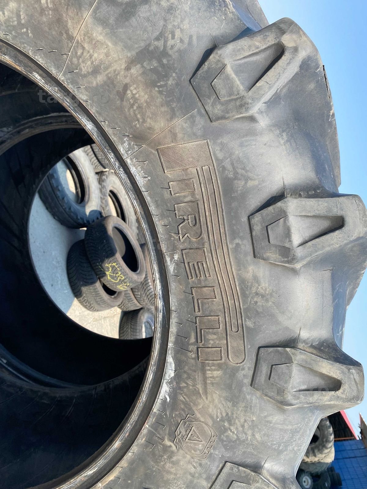 Anvelope agricole 520.70 R34 Pirelli 3